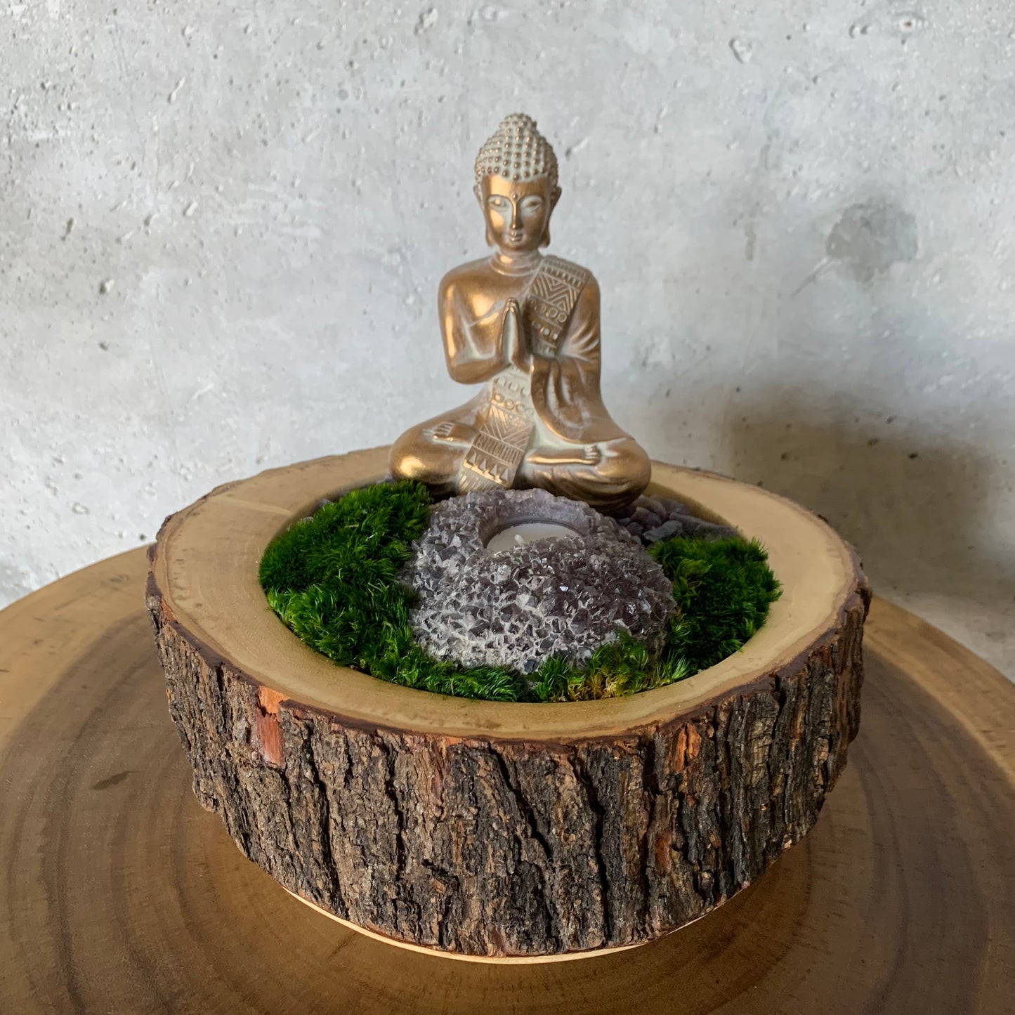 Golden Buddha Praying