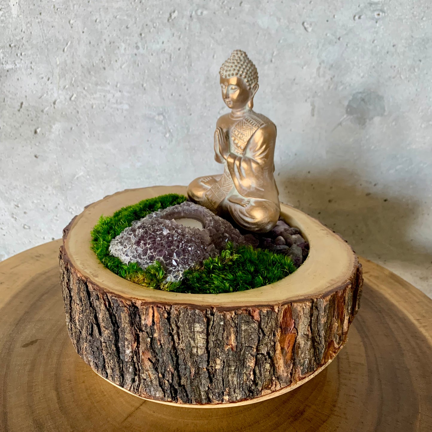 Golden Buddha Praying