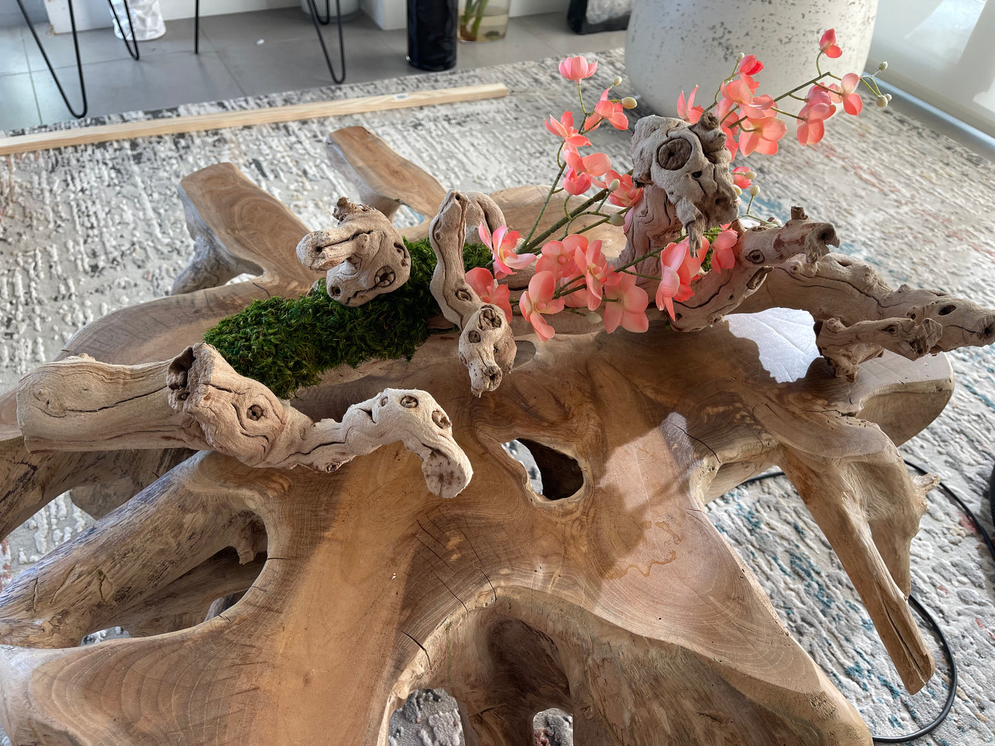 Driftwood Preserved Moss and Artificial Flowers