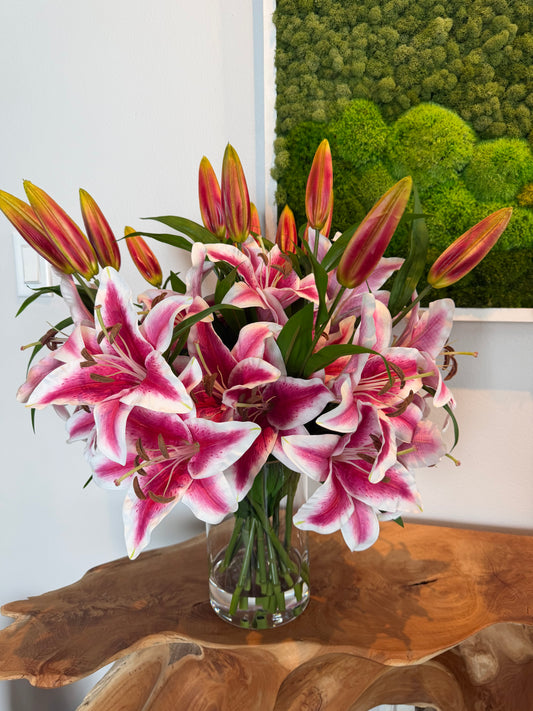 Spring Lilies in Glass Vase – Luxury Floral Arrangement for Home Decor